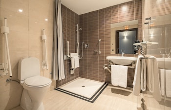 hotel ilunion almirante