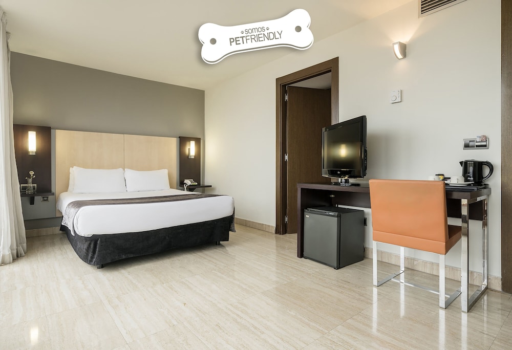hotel ilunion almirante