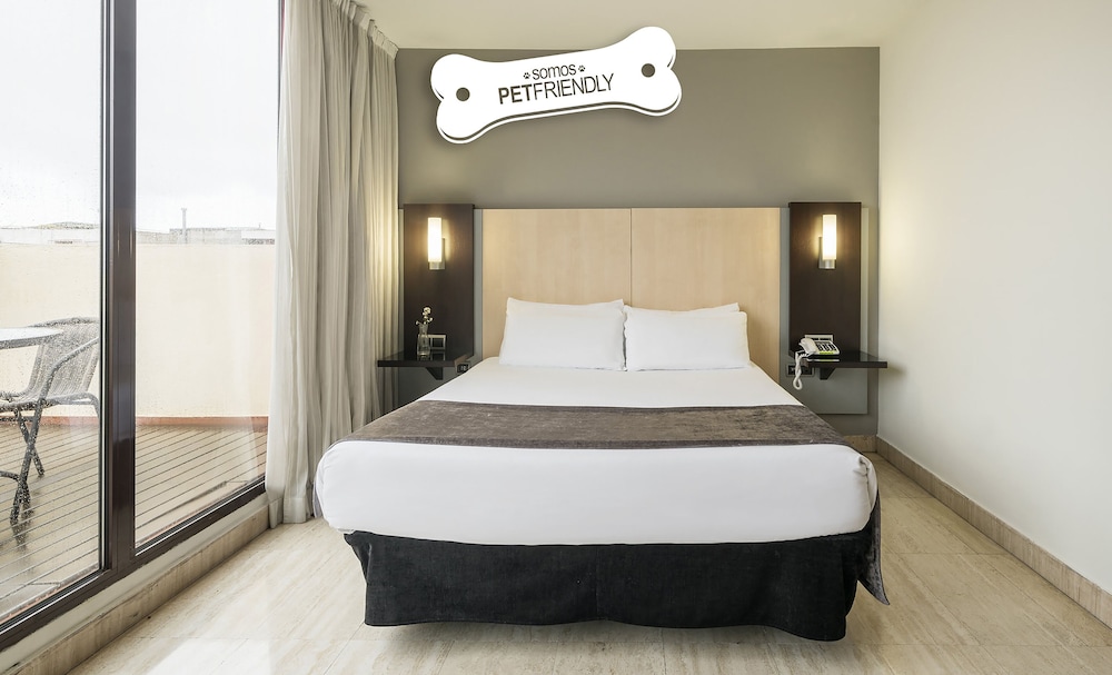 hotel ilunion almirante