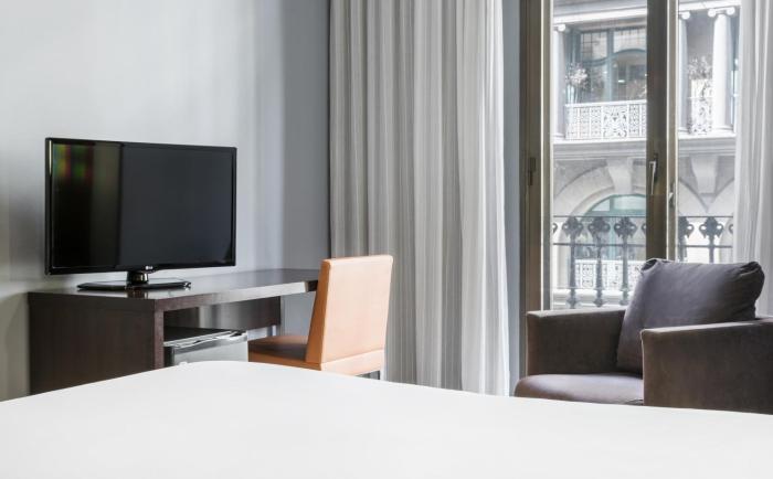 hotel ilunion almirante