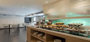hotel ilunion almirante
