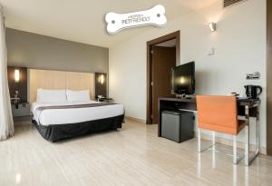 hotel ilunion almirante