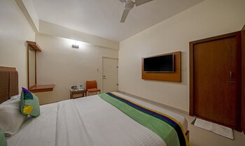 treebo sam residency