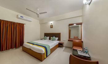 treebo sam residency