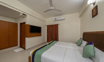 treebo sam residency