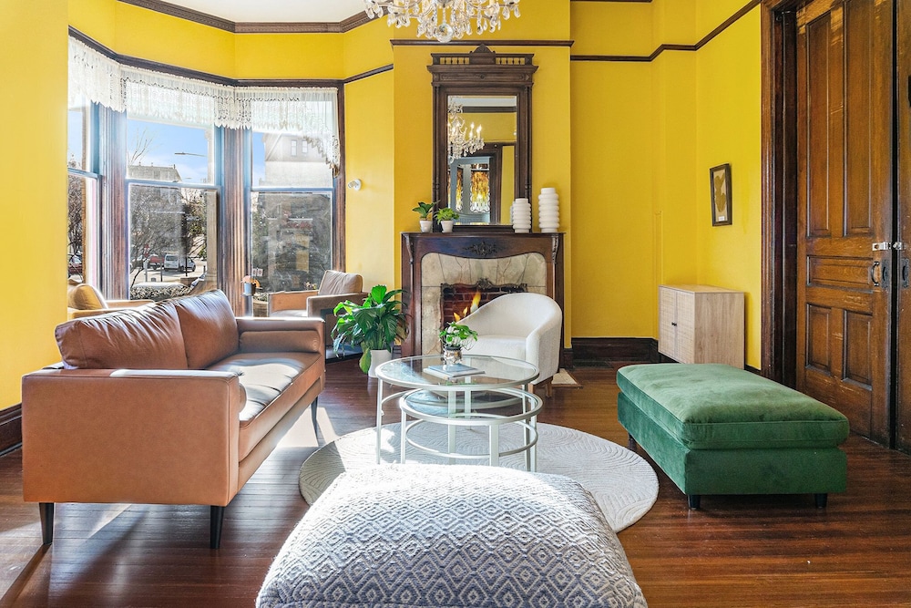 hassinger daniels guest house