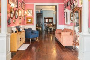 hassinger daniels guest house