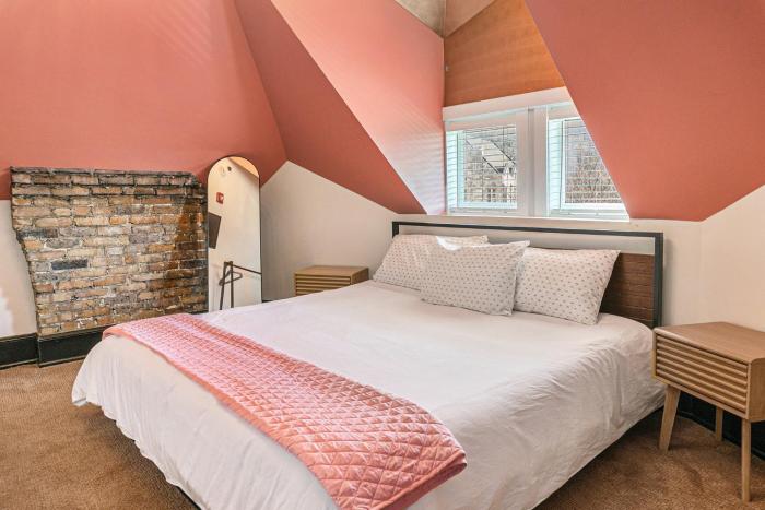 hassinger daniels guest house