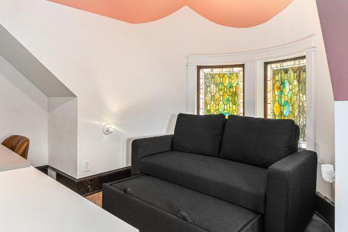 hassinger daniels guest house