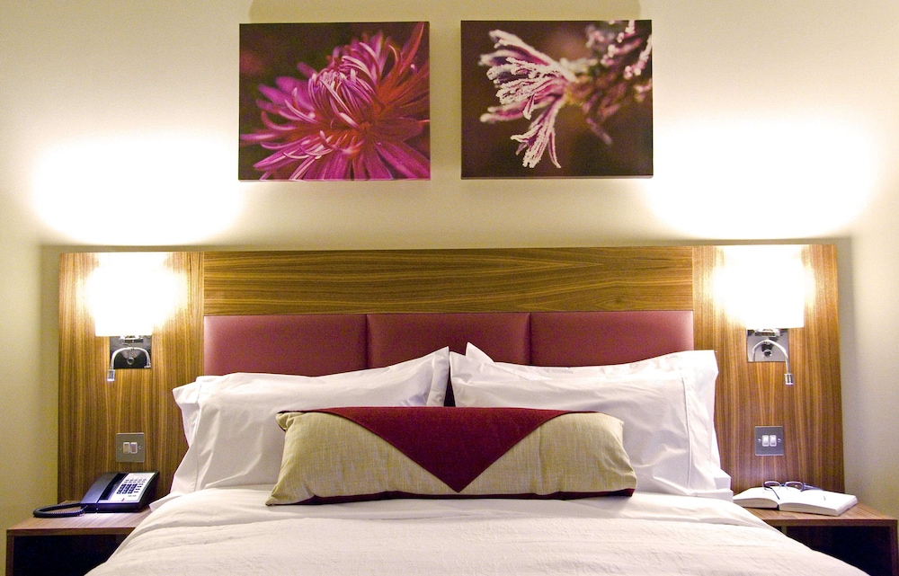 london luton vale hotel