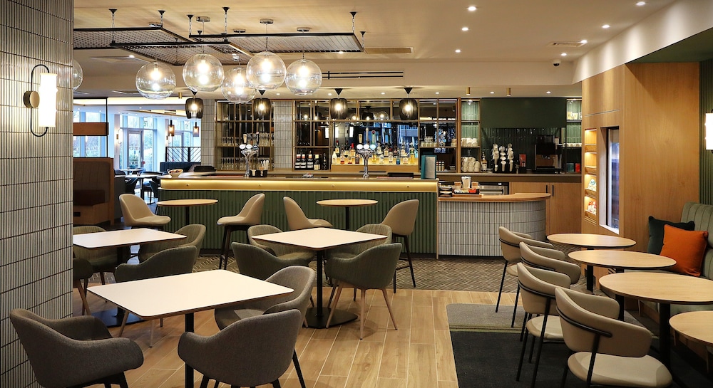 london luton vale hotel