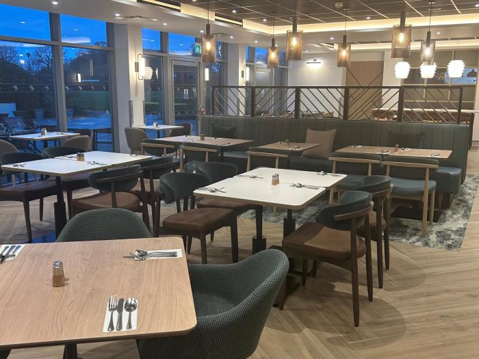 london luton vale hotel