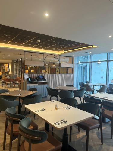 london luton vale hotel