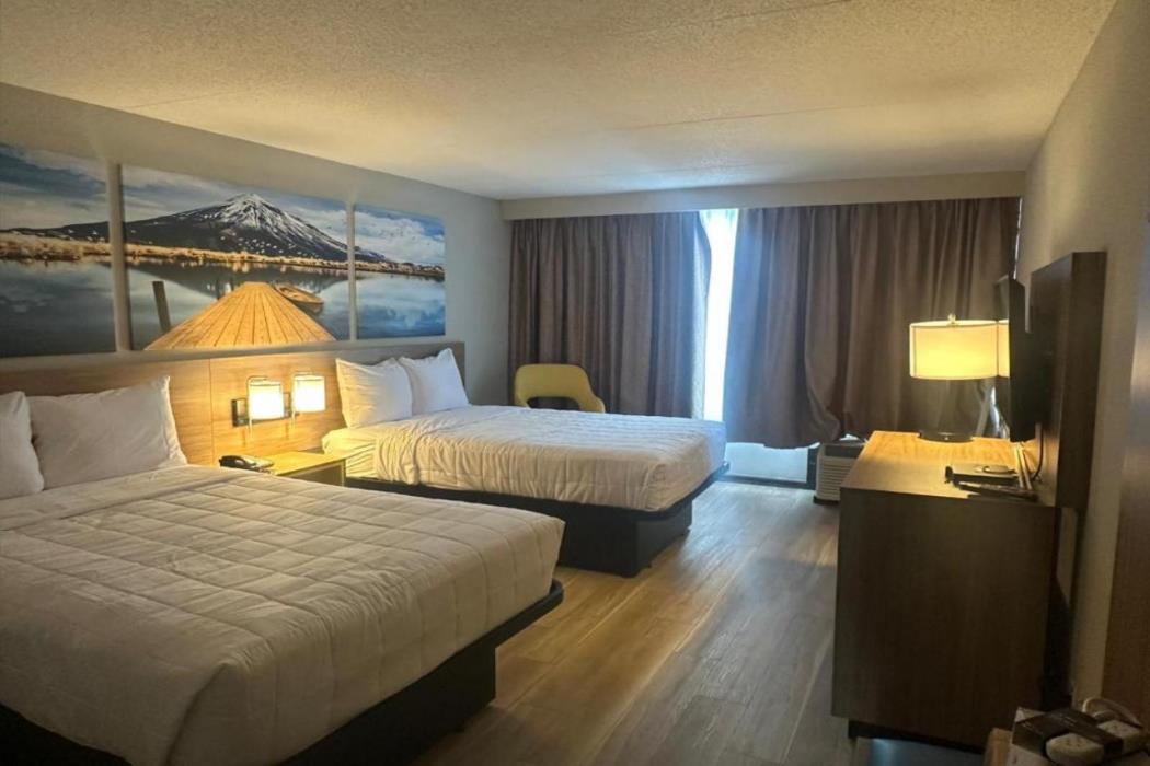 days hotel by wyndham williamsburg i 64