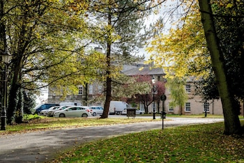 aston hall hotel bw signature collection