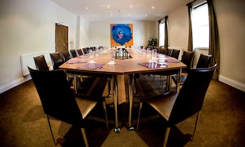 aston hall hotel bw signature collection