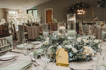 aston hall hotel bw signature collection