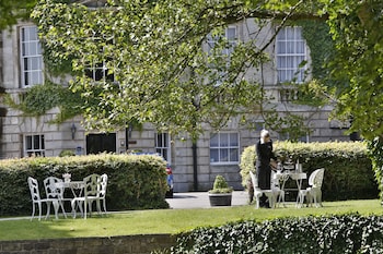 aston hall hotel bw signature collection