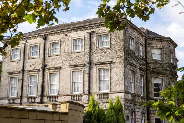 aston hall hotel bw signature collection