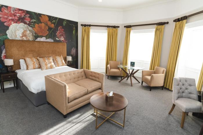 aston hall hotel bw signature collection