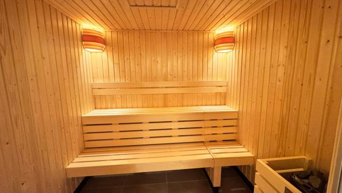 kyriad prestige compiegne hotel and spa