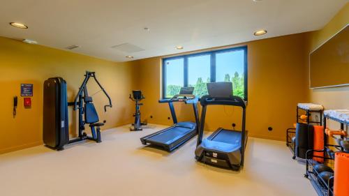kyriad prestige compiegne hotel and spa
