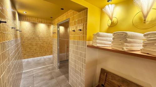 kyriad prestige compiegne hotel and spa
