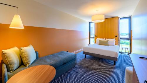 kyriad prestige compiegne hotel and spa
