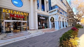 baku center inn