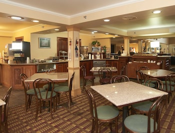 new world inn