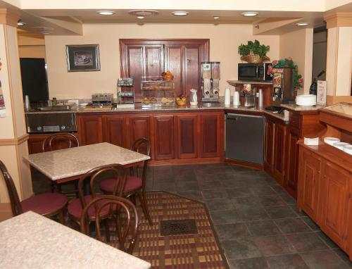 new world inn