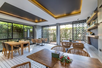 antiya hotel phuket