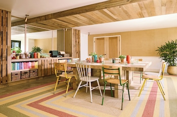 treehouse hotel silicon valley