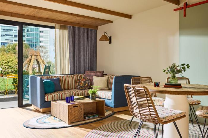 treehouse hotel silicon valley