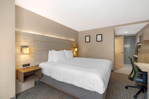 country inn and suites by radisson staten island