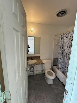 base motel by oyo south tampa