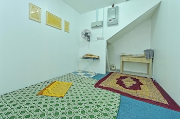 F Hotel Bayan Lepas,,3 star