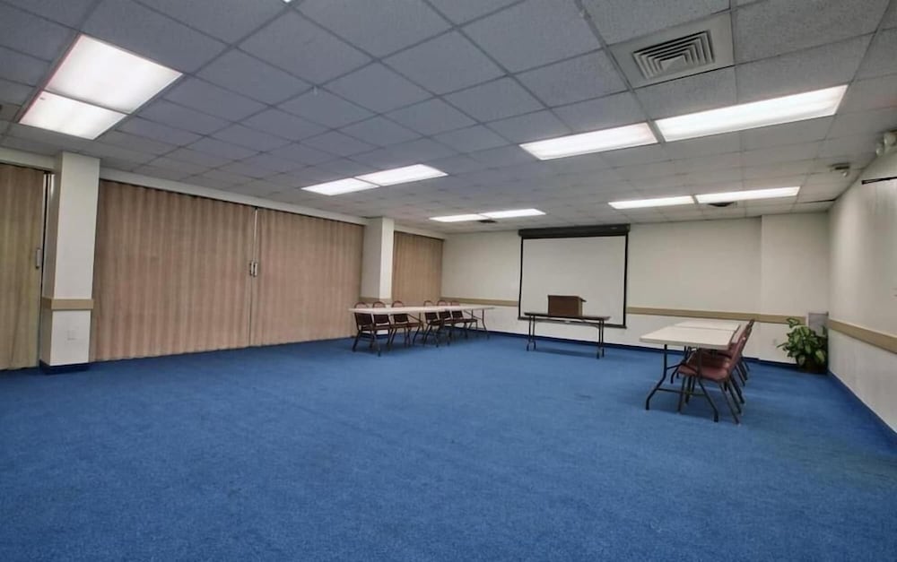 studio6 tallahassee fl north monroe