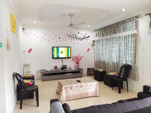 h homestay semi d 1000mbps 1gbps wifi astro and private parking