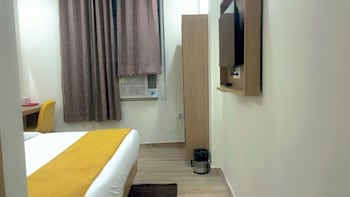 the eiyuu hotels delhi airport collection