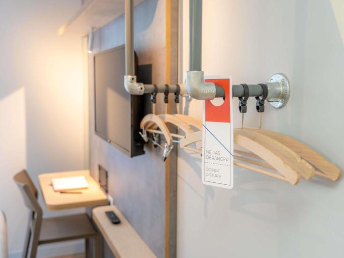 ibis budget le cannet des maures