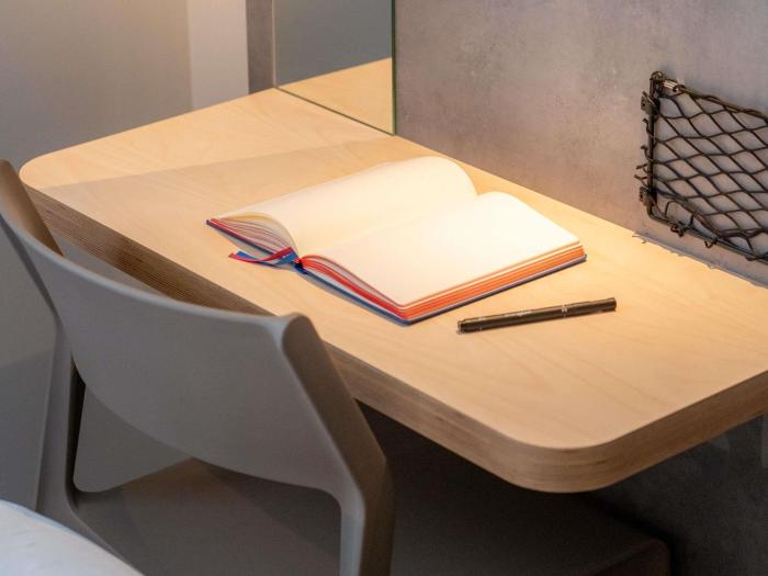 ibis budget le cannet des maures