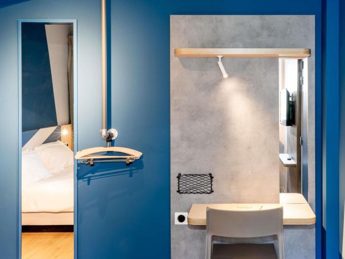 ibis budget le cannet des maures