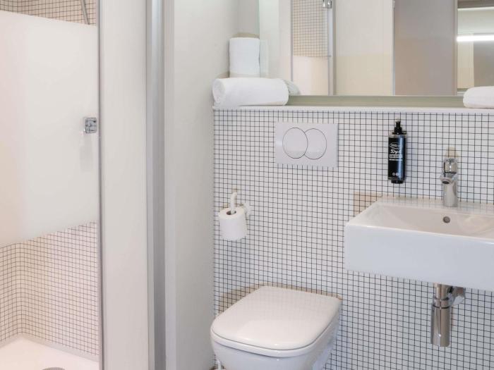 ibis budget le cannet des maures