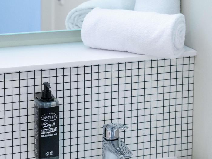 ibis budget le cannet des maures