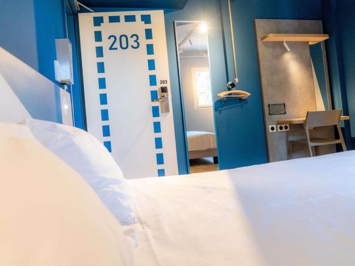ibis budget le cannet des maures