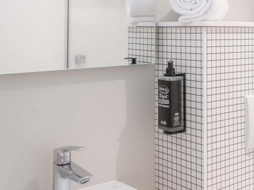 ibis budget le cannet des maures