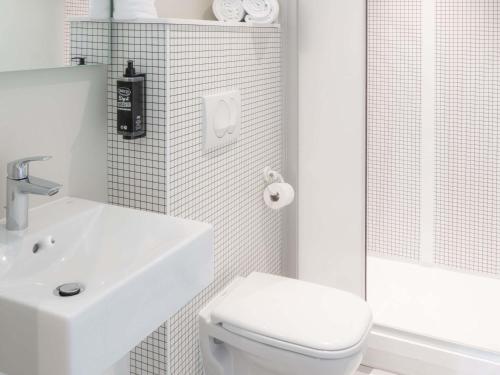 ibis budget le cannet des maures