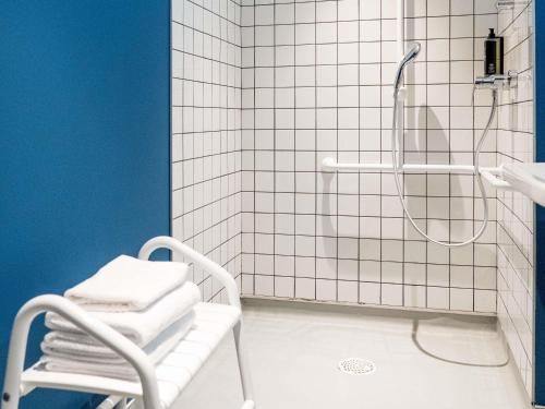 ibis budget le cannet des maures