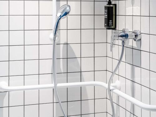 ibis budget le cannet des maures